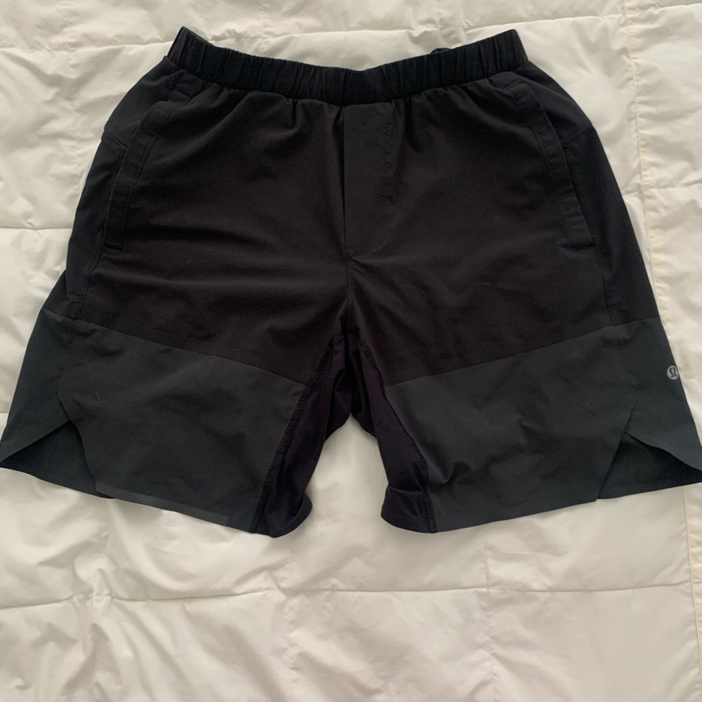 Lululemon 9in Shorts Size M